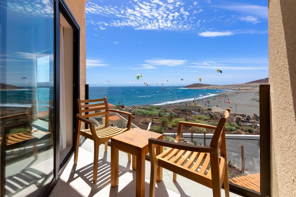 Playa Surf CBbC Hotel