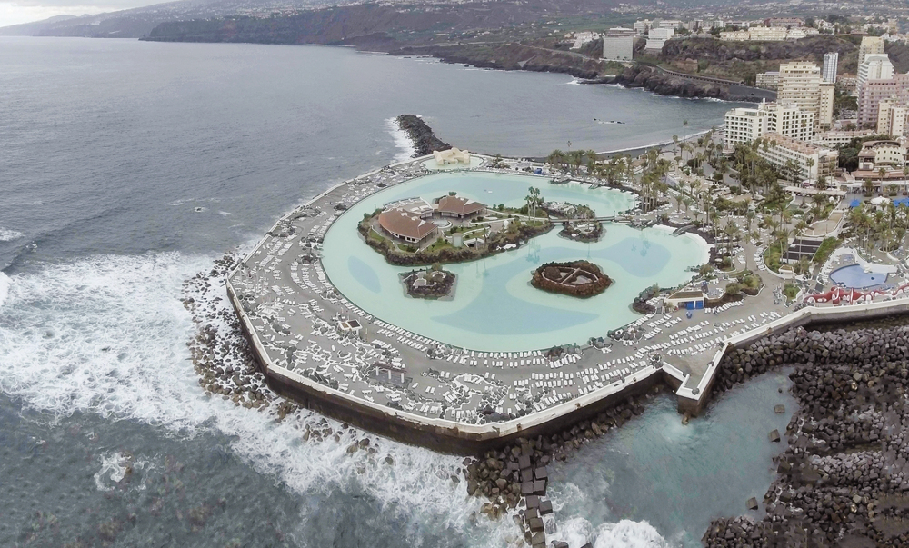 puerto de la cruz lago martianez